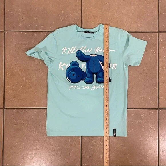 Roku Studio Kill The Bear Tee Turquoise Blue T-shirt Patch Fuzzy Bear Sz Small - Picture 6 of 6